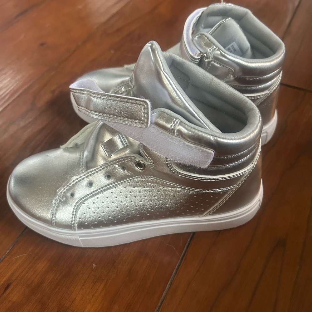 Kids Silver High-Top Sneakers hip hop